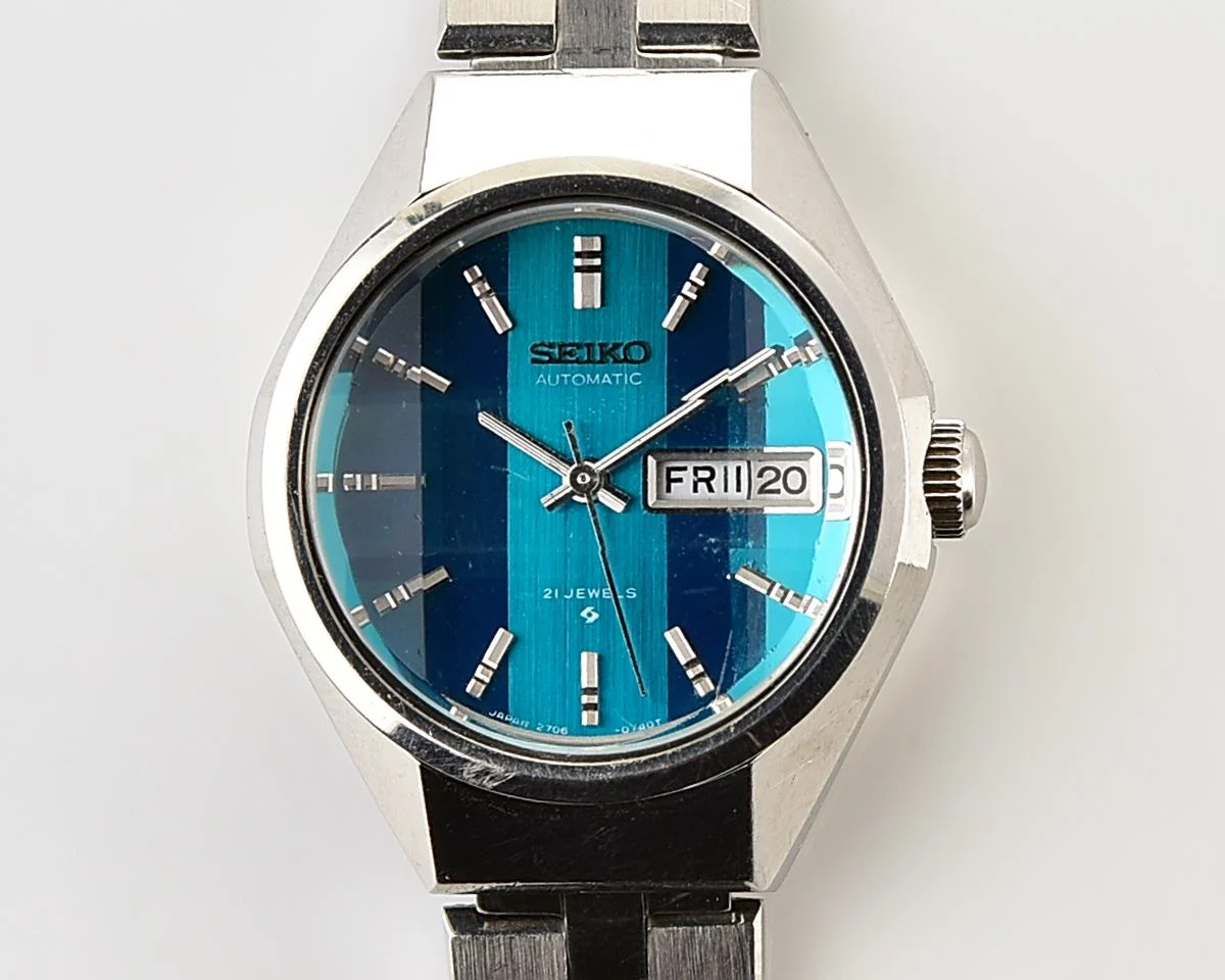 Vintage Seiko 5 "Cut Glass" Turquoise Blue Dial Day-Date Automatic from May 1974