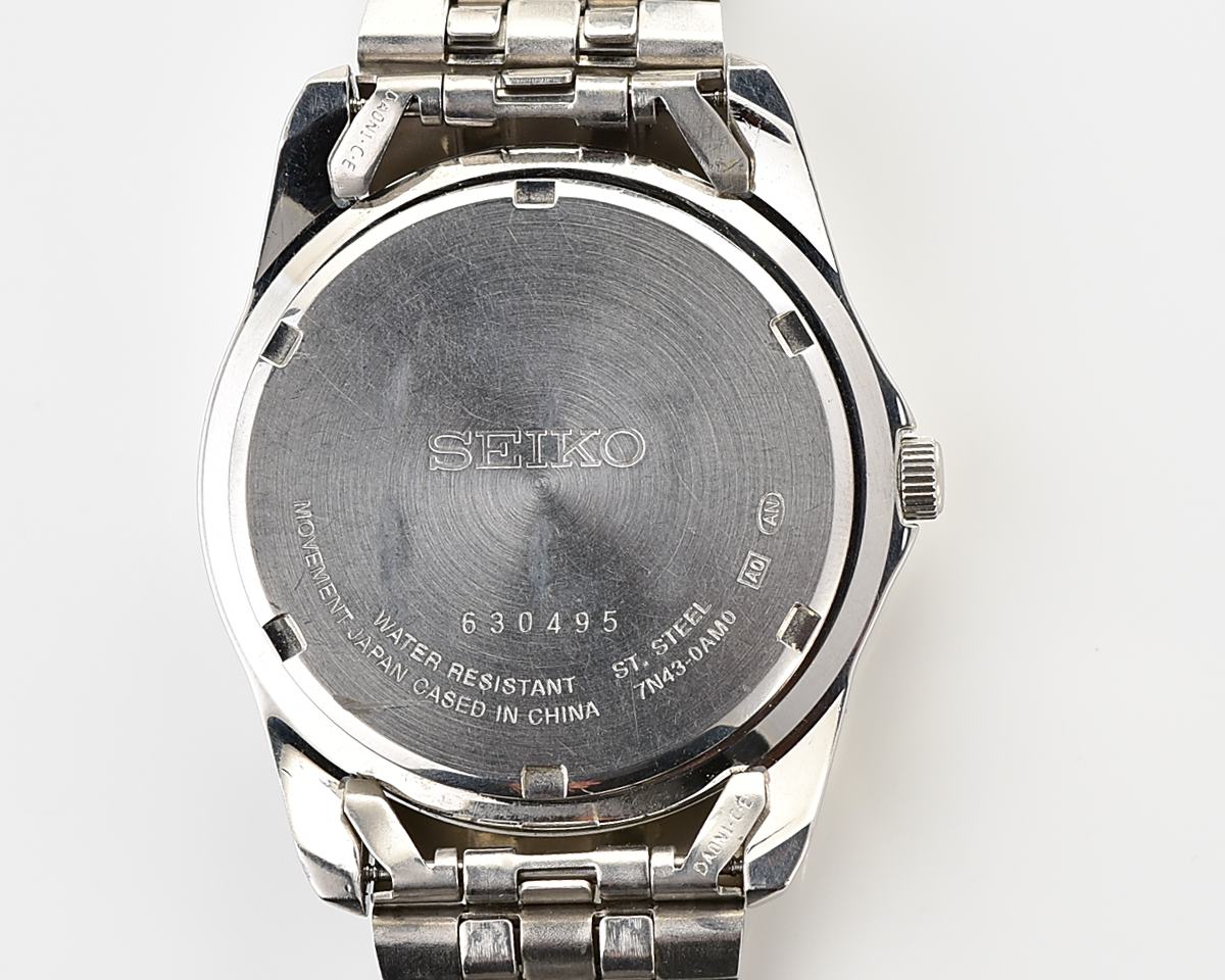Vintage Seiko Stainless Steel Day-Date Quartz - Sleek Neo-Vintage Daily Wearer
