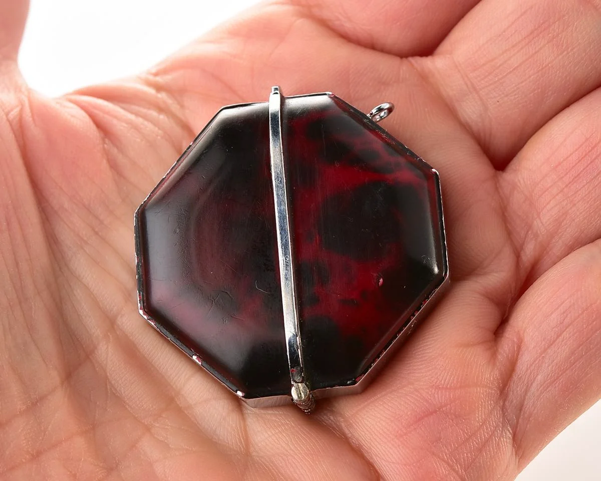 Vintage Seiko Shutter Pendant Watch – Red Tortoiseshell Manual from May 1977