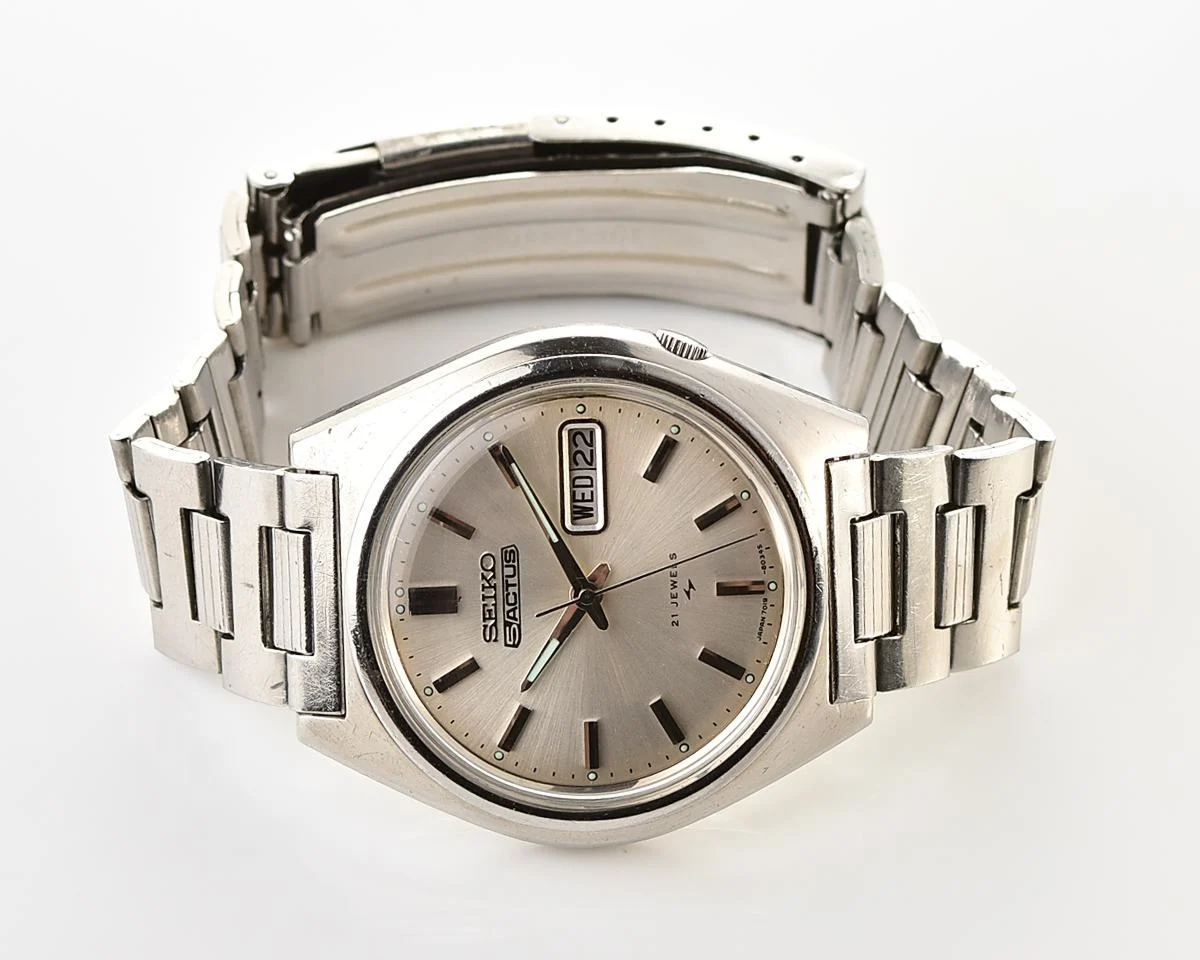 Vintage 1975 Seiko 5 Actus Automatic - Rare "No-5" Silver Sunburst Dial with Original Stamped Bracelet