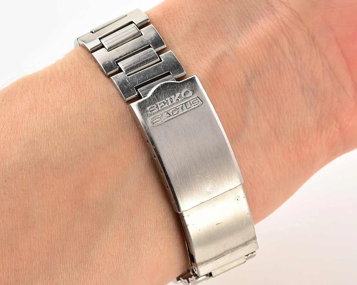 Vintage 1975 Seiko 5 Actus Automatic - Rare "No-5" Silver Sunburst Dial with Original Stamped Bracelet