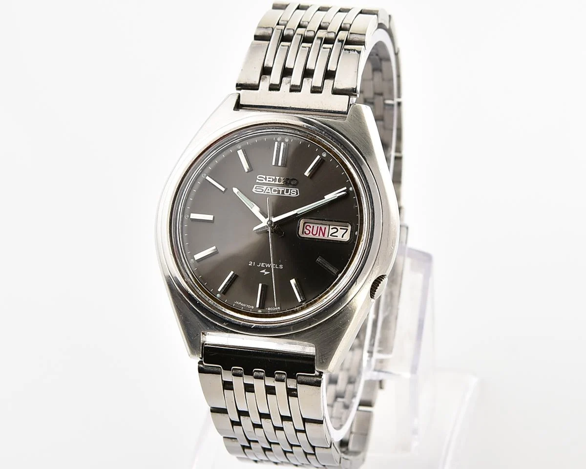 Vintage Seiko 5 Actus Automatic - Charcoal Sunburst JDM Classic, from February 1976