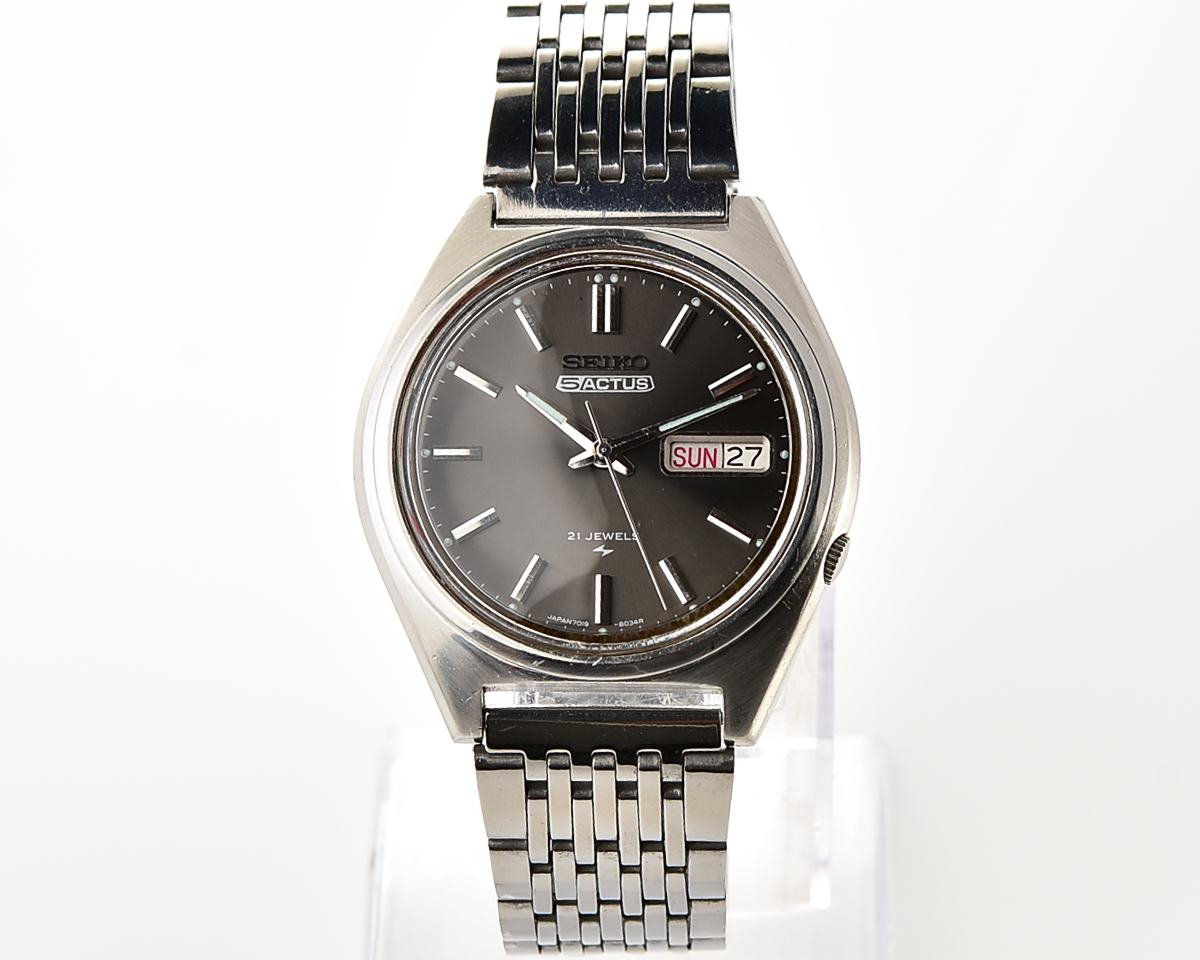 Vintage Seiko 5 Actus Automatic - Charcoal Sunburst JDM Classic, from February 1976