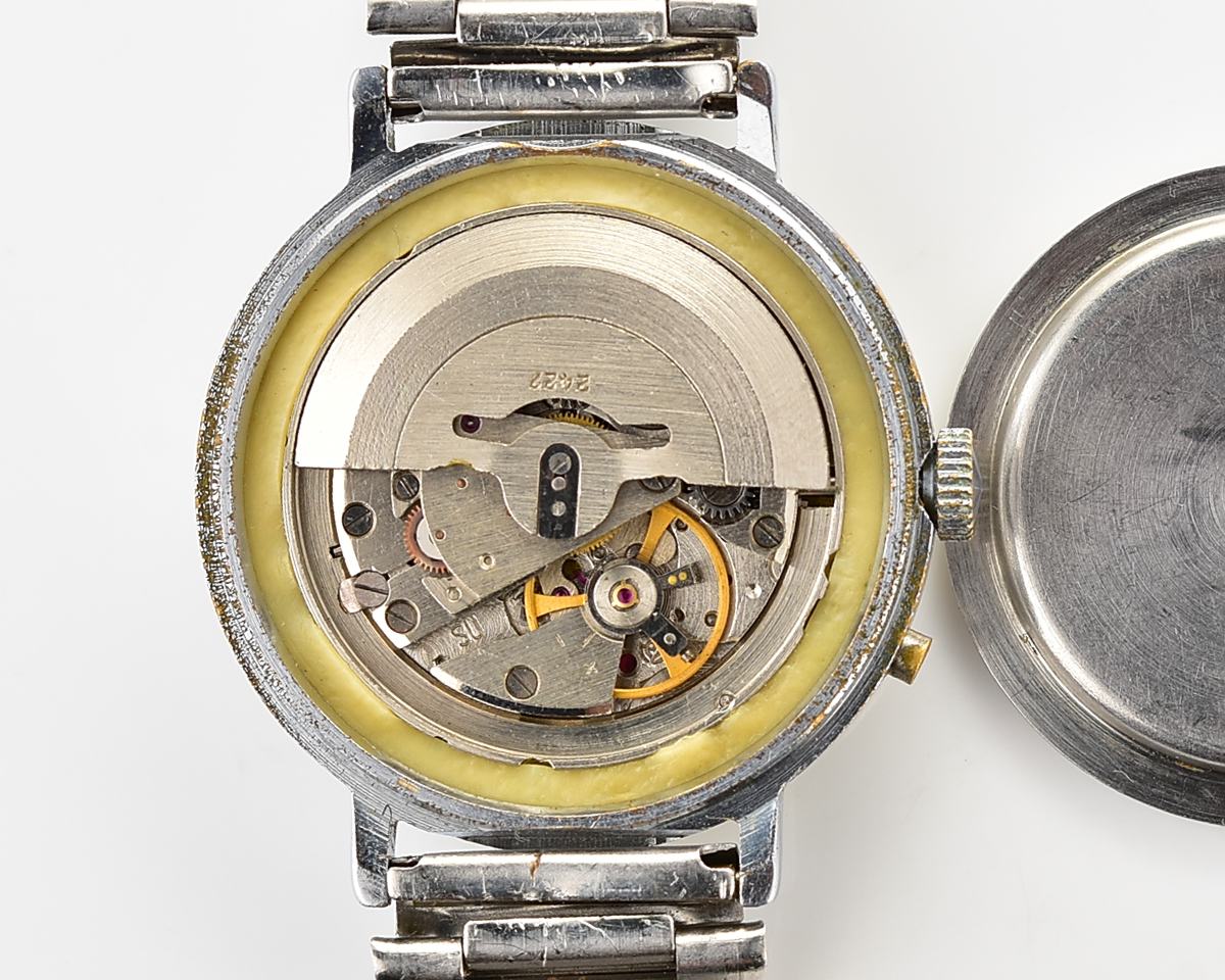 Soviet mechanical Sekonda vintage wristwatch with automatic self-winding movement