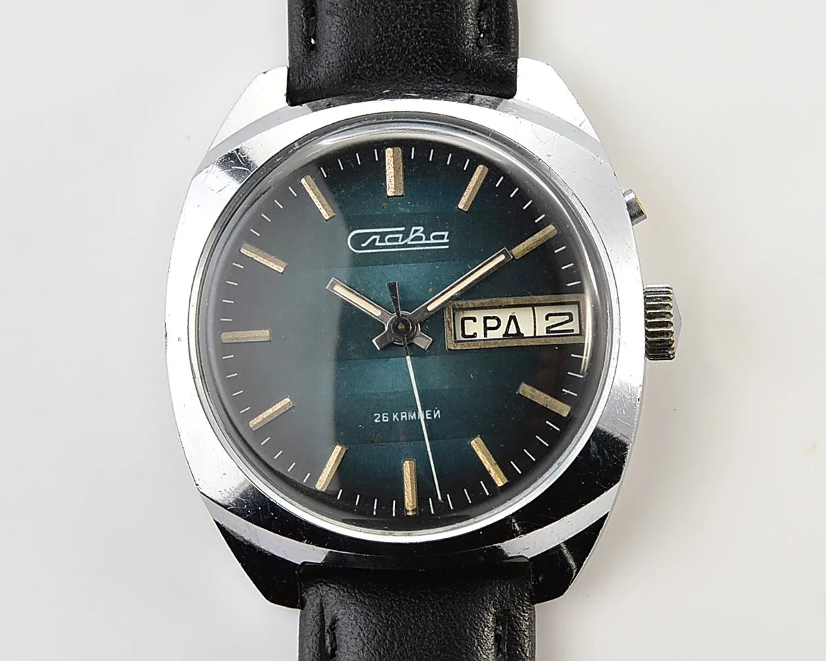 Excellent Soviet Slava vintage mechanical wristwatch with rare teal dial