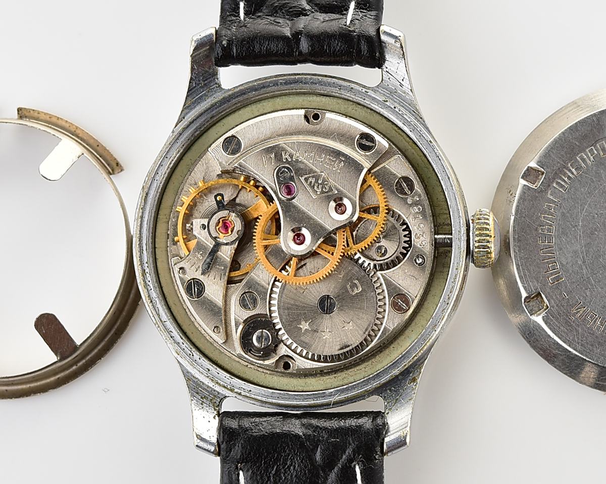 Vintage soviet SPORTIVNIE mechanical watch from the 1950s