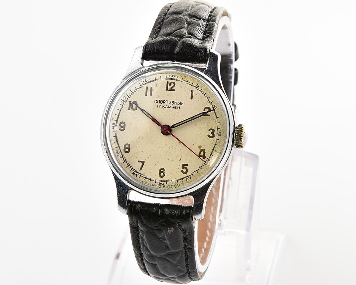 Vintage soviet SPORTIVNIE mechanical watch from the 1950s