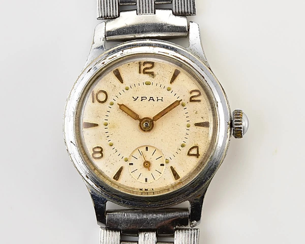Vintage Soviet mechanical Uran wristwatch