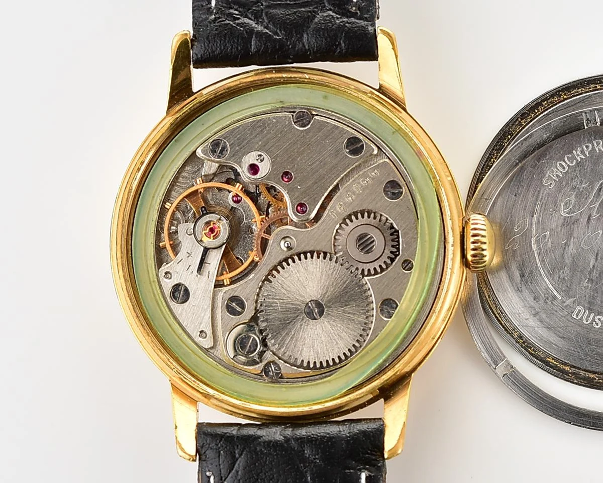 Excellent vintage Soviet Wostok (Vostok) mechanical gold-plated wristwatch