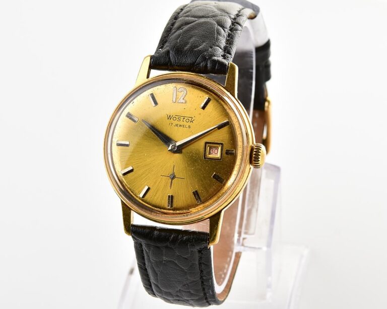 Excellent vintage soviet Wostok (Vostok) mechanical gold-plated wristwatch