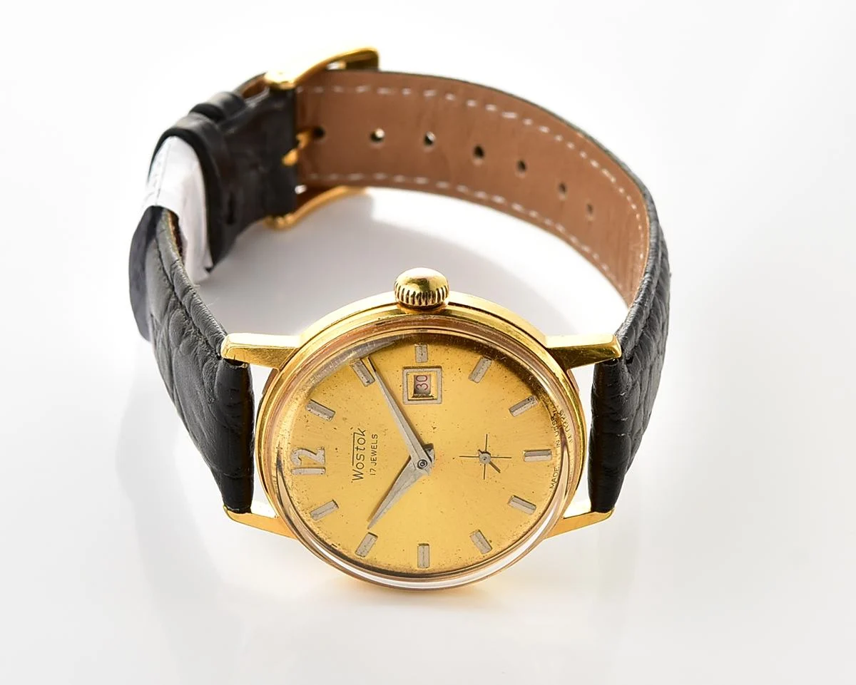 Excellent vintage Soviet Wostok (Vostok) mechanical gold-plated wristwatch