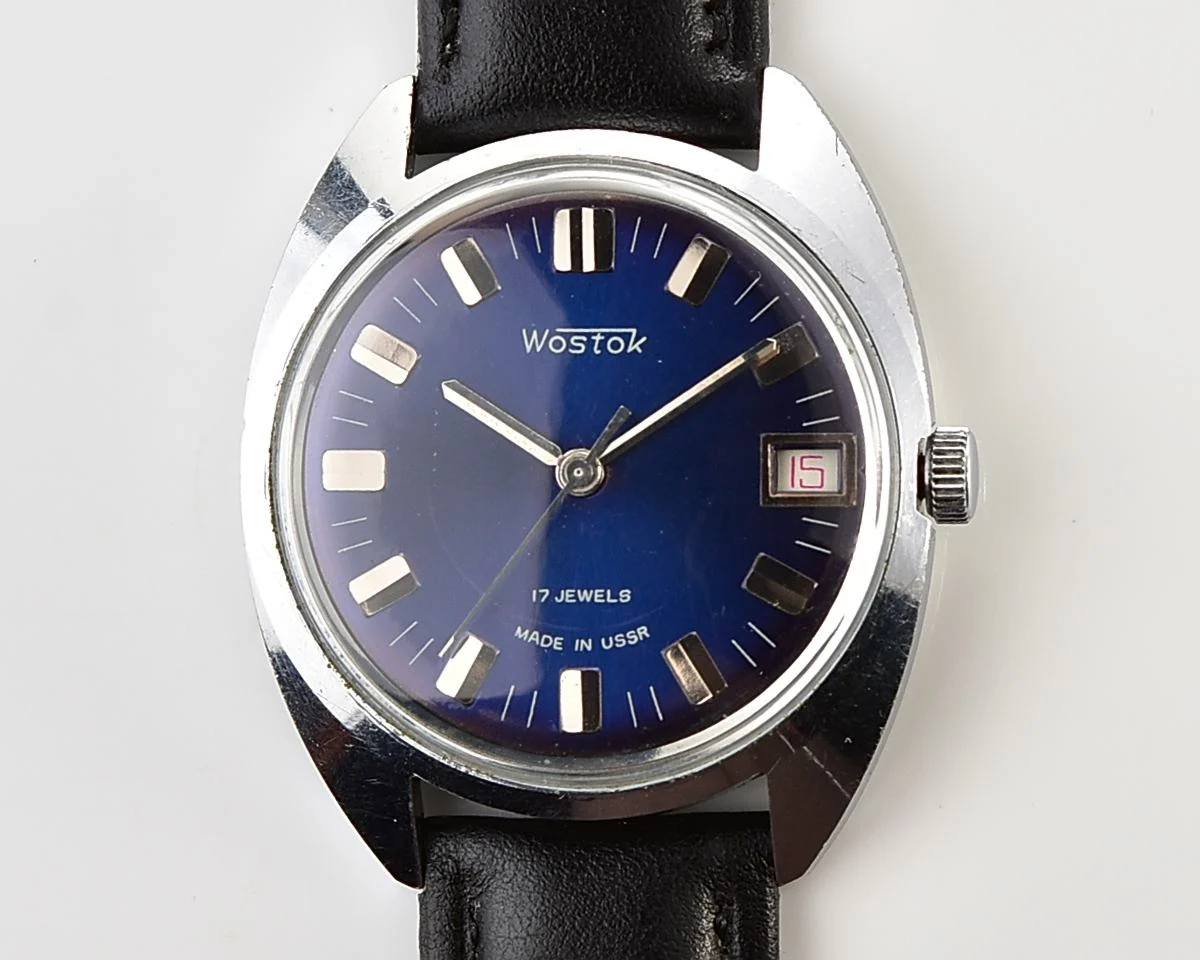 Excellent vintage Soviet Wostok (Vostok) mechanical wristwatch