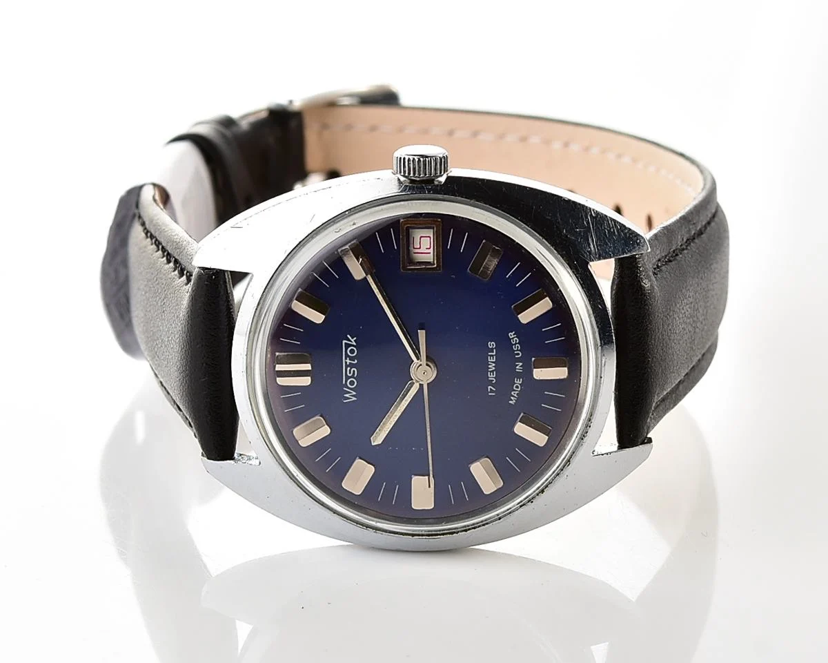 Excellent vintage Soviet Wostok (Vostok) mechanical wristwatch