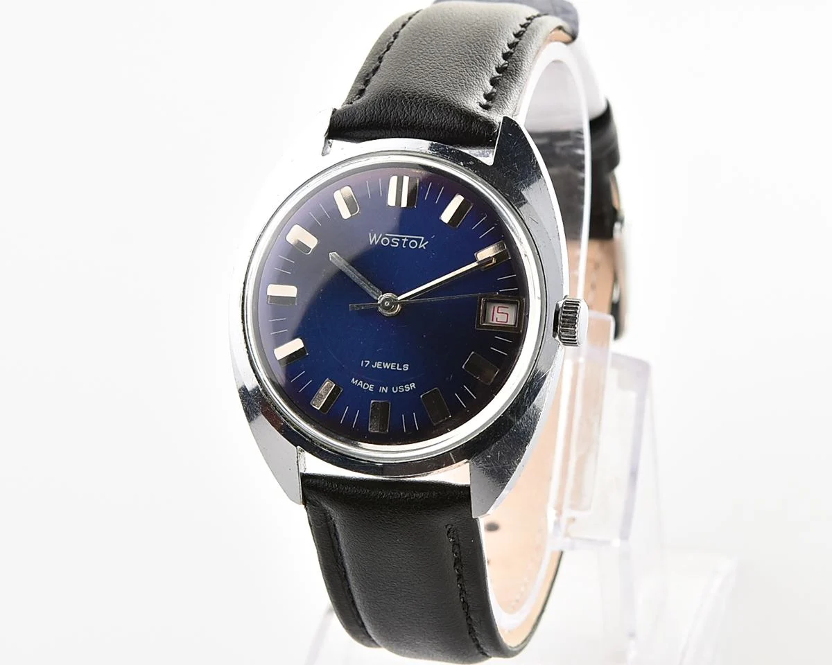 Excellent vintage Soviet Wostok (Vostok) mechanical wristwatch