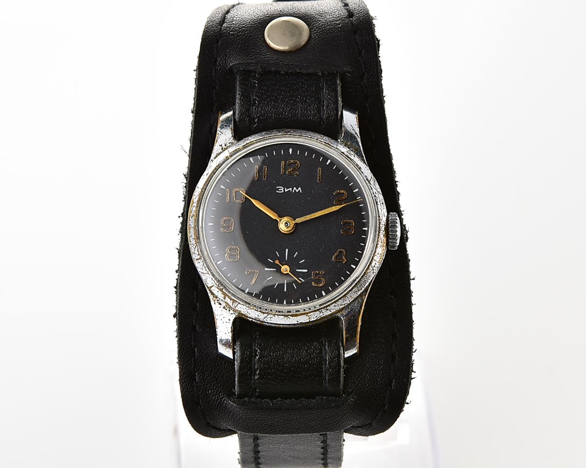 Vintage soviet mechanical POBEDA wristwatch