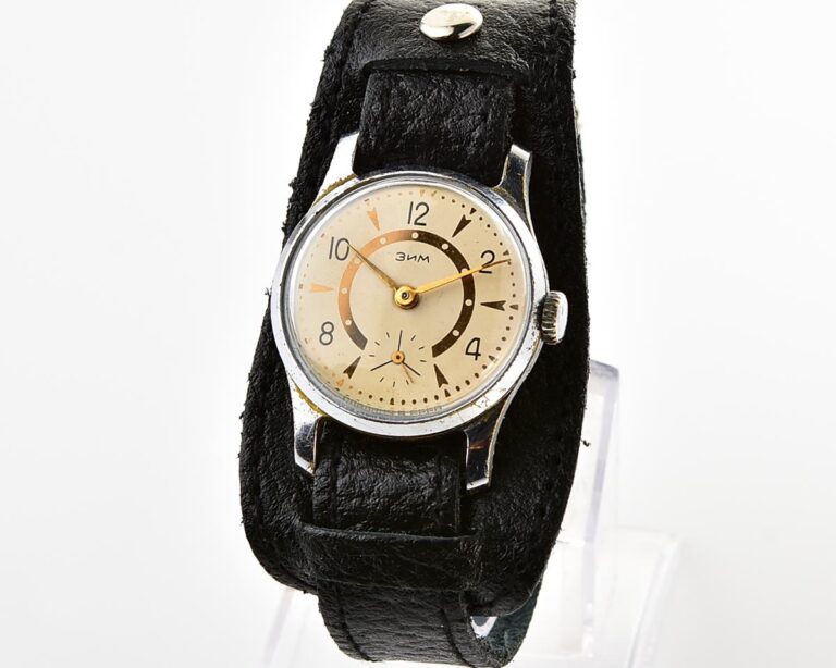 Vintage soviet mechanical watch POBEDA ZIM from the 1950s