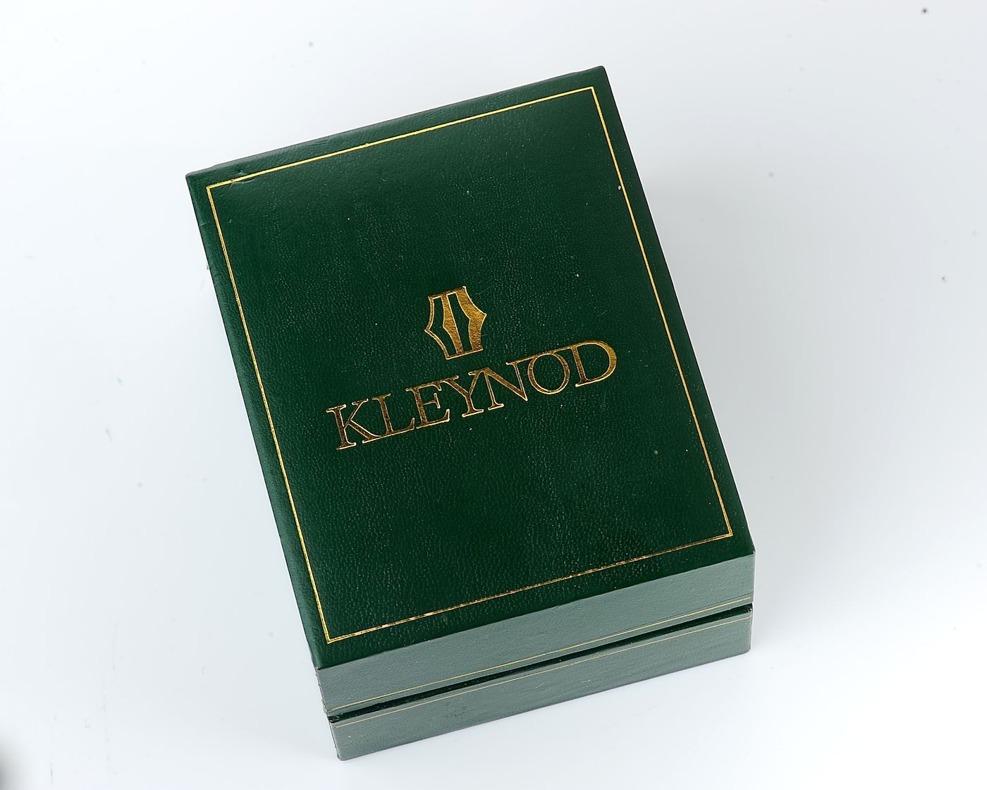 Ukrainian made 🇺🇦Kleynod watch - from the Attorney General of 🇺🇦Ukraine!