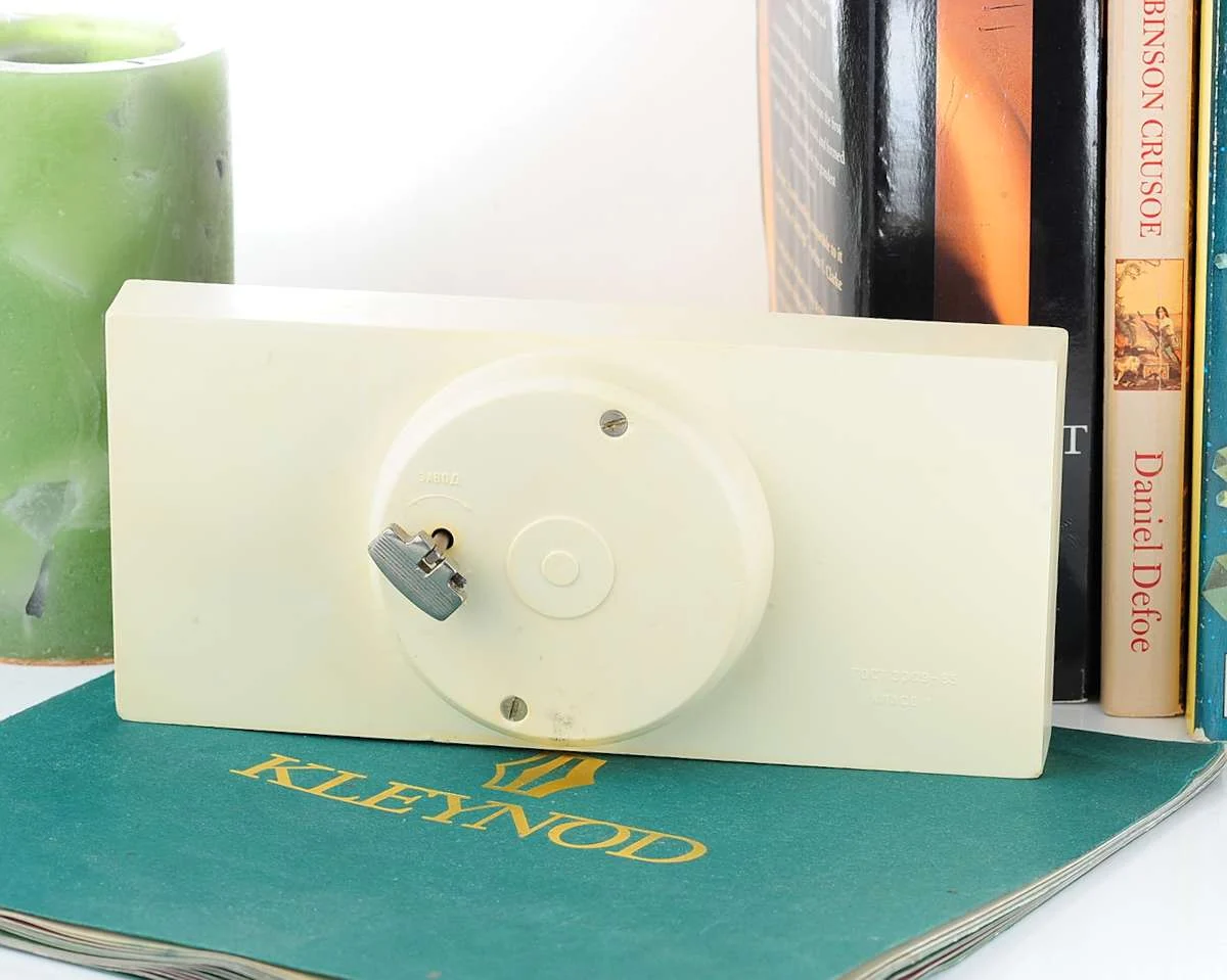 Molnija Soviet vintage mechanical table clock