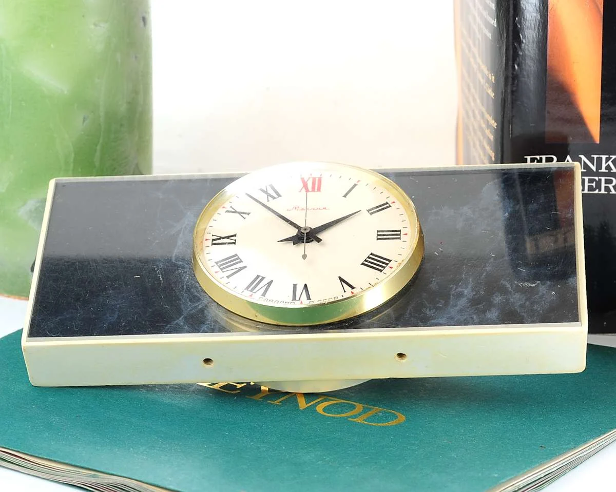 Molnija Soviet vintage mechanical table clock