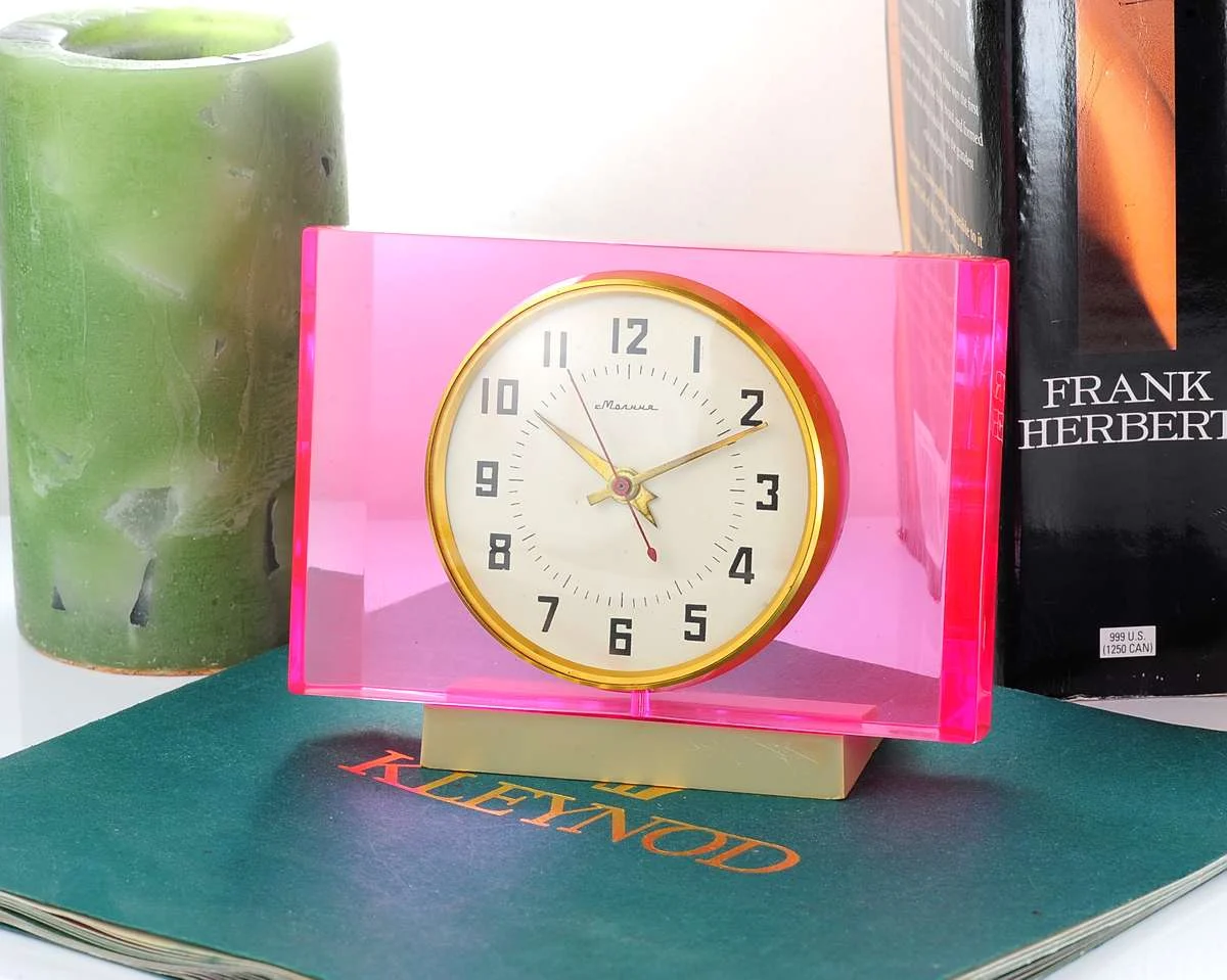 Molnija Soviet vintage mechanical table clock