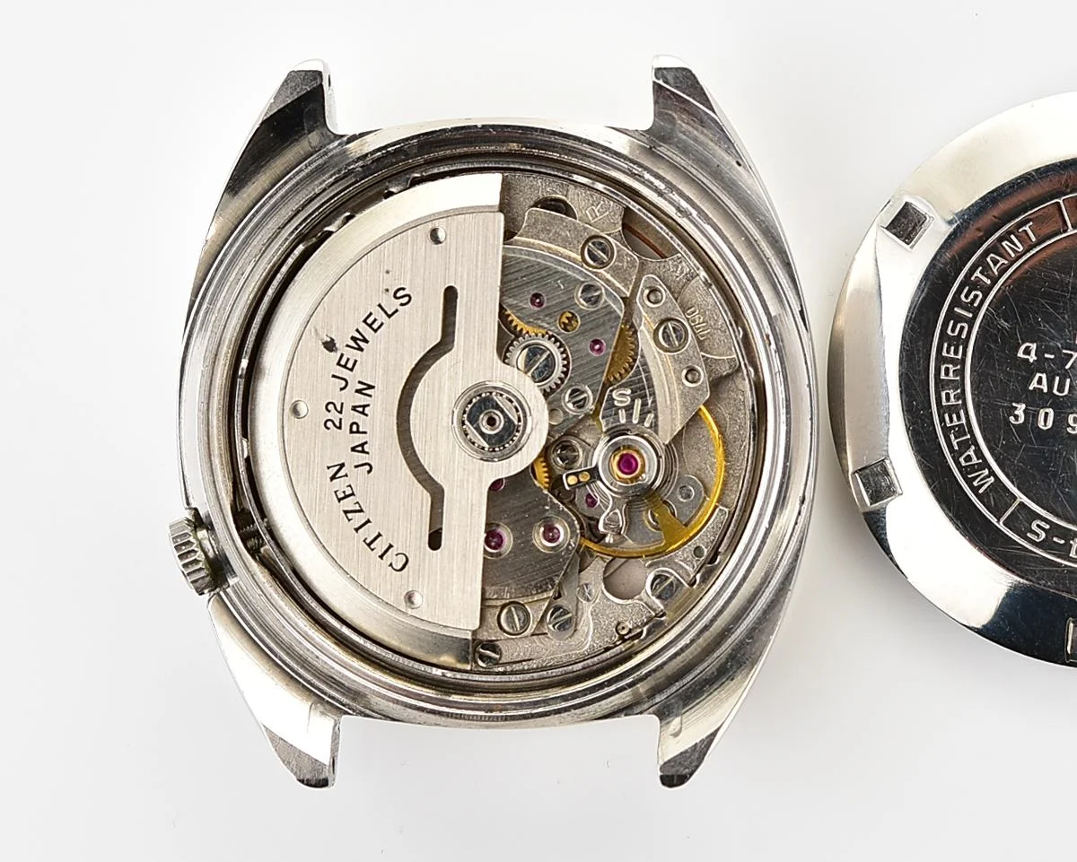 Vintage Citizen Seven Star V2 Automatic with Emerald Green Gradient Dial from September 1973