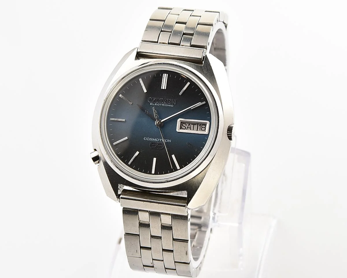 Rare 1972 Citizen Cosmotron Special 7803 Electronic Hi-Beat JDM Watch - Midnight Blue Gradient Dial, External Battery Hatch & Sync Pusher