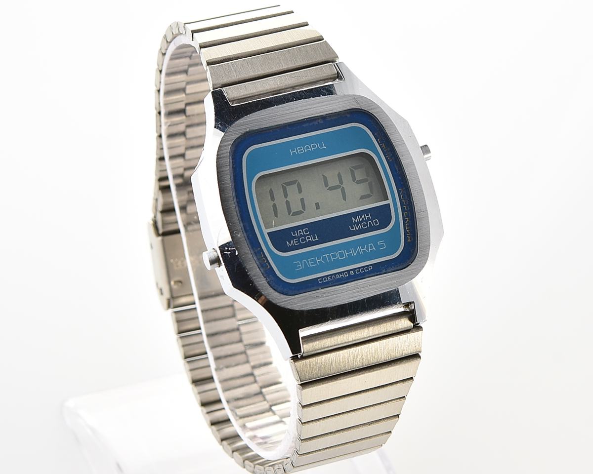 Vintage soviet digital watch Electronika 5