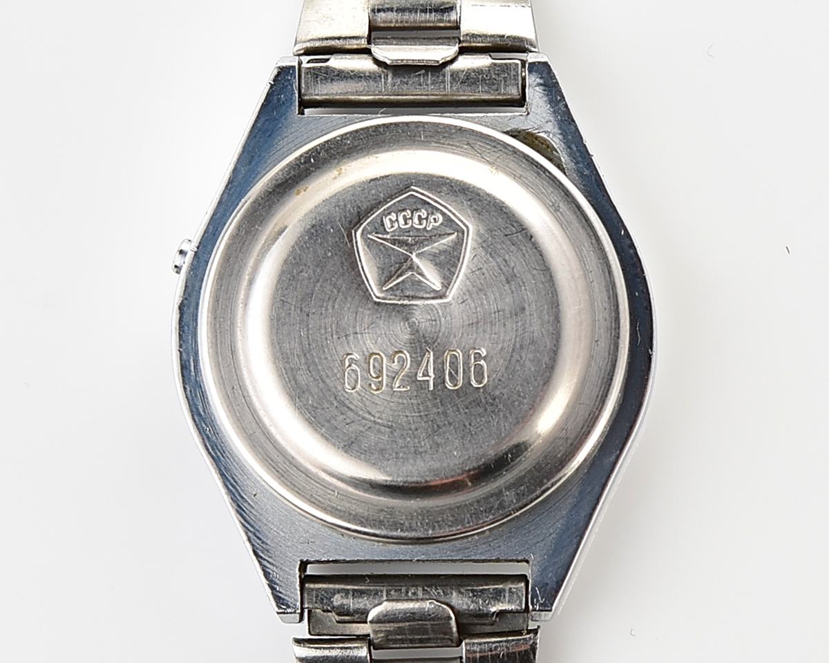 Digital vintage USSR wristwatch Electronika-5 with stainless steel bracelet for ladies