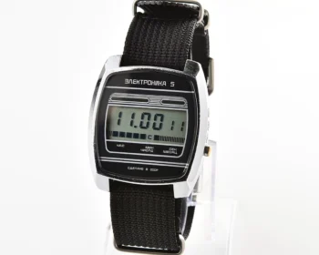 Large vintage USSR digital watch Electronika 5 with nylon NATO strap