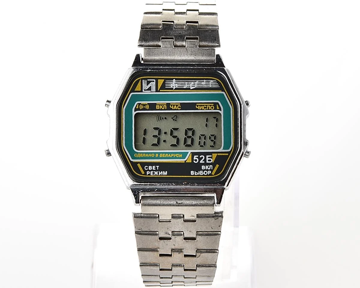 Digital vintage USSR wristwatch Electronika 52B - with two melodies & intermittent signal