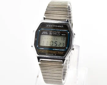 Digital vintage USSR wristwatch Electronika 55 - alarm chronograph