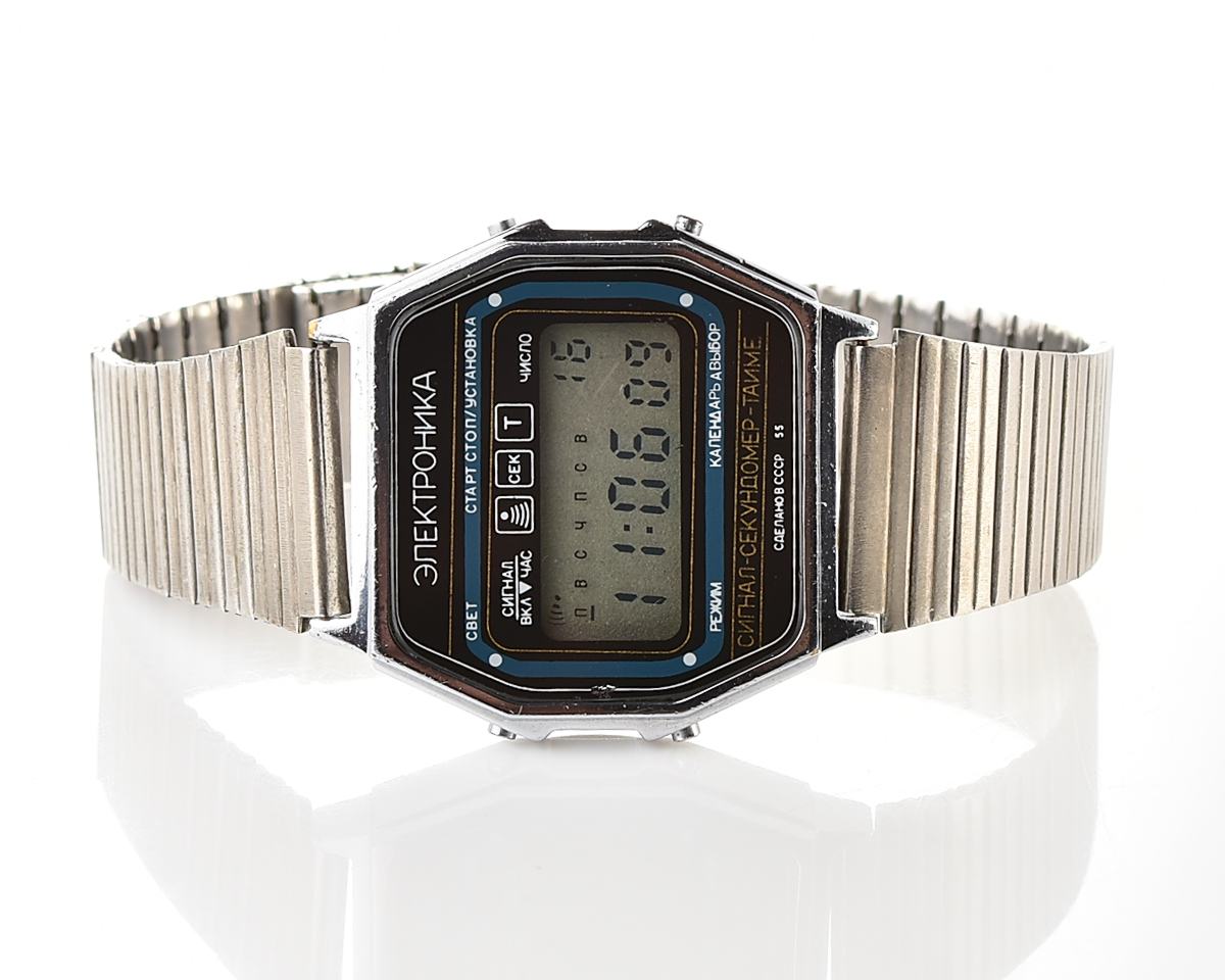Digital vintage USSR wristwatch Electronika 55 - alarm chronograph