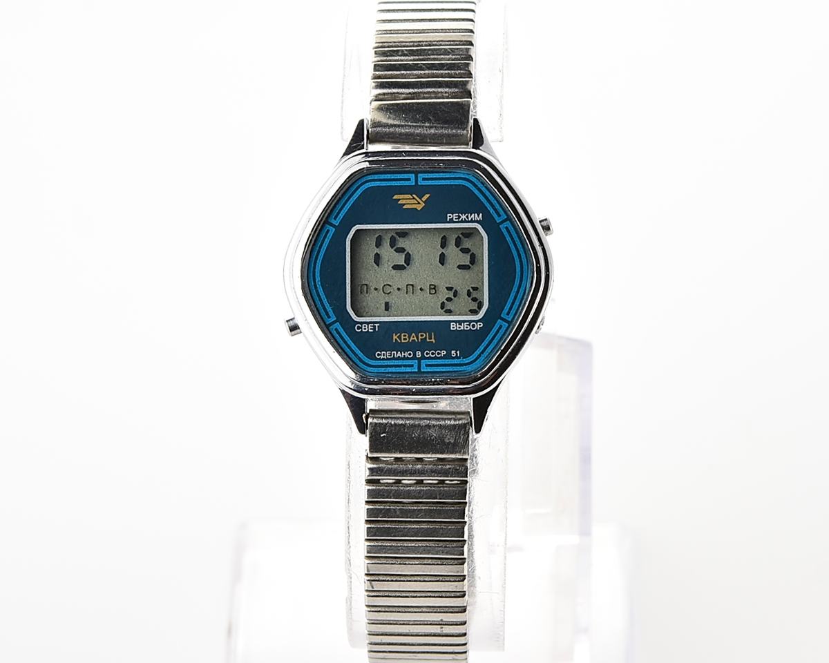 Digital vintage USSR wristwatch Electronika-51 with stainless steel bracelet for ladies