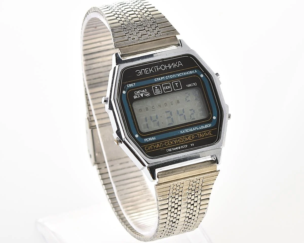 Digital vintage USSR wristwatch Electronika 55 - alarm chronograph
