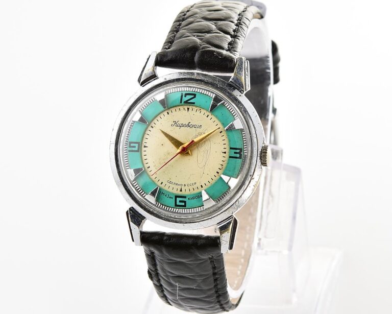 RARE! Beautiful vintage soviet wristwatch from 50s - Kirovskie 1MWF