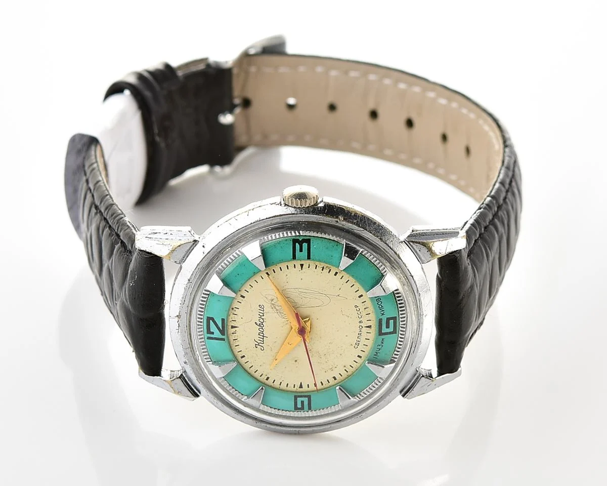 Rare! Beautiful vintage Soviet wristwatch from 50s - Kirovskie 1MWF