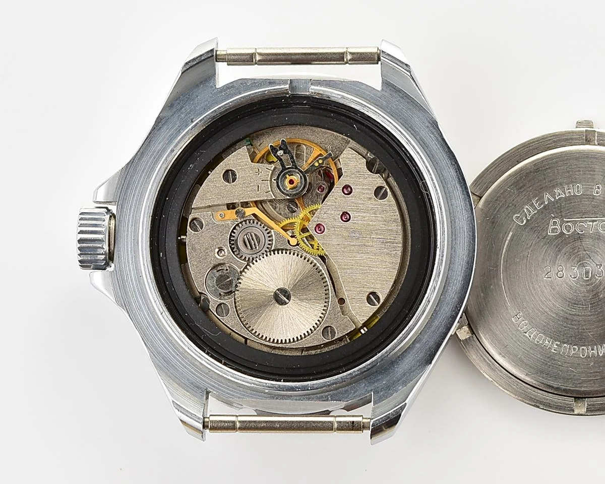 TIME CAPSULE: Vostok Komandirskie mechanical watch – New Old Stock (NOS)!