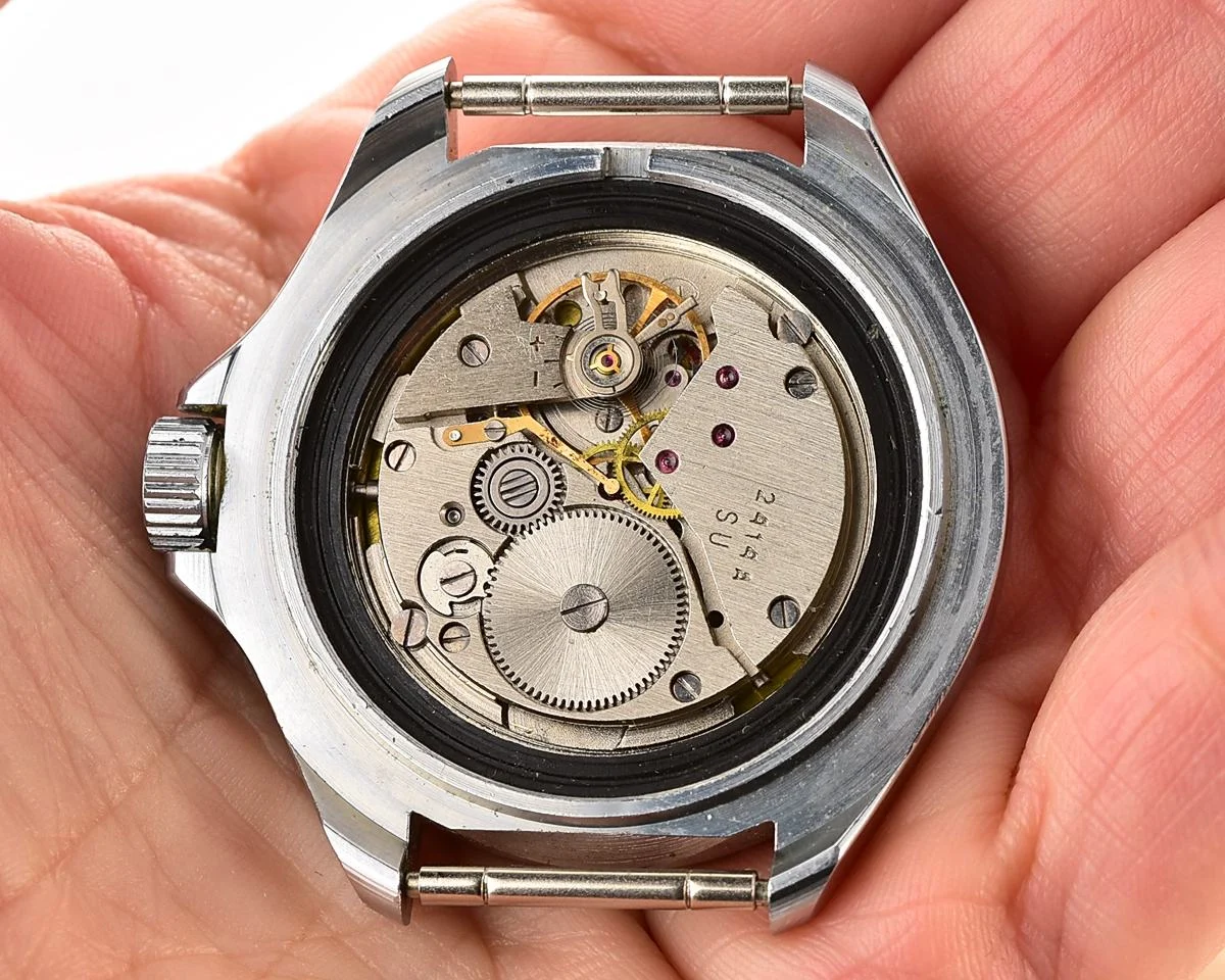 TIME CAPSULE: Vostok Komandirskie mechanical watch limited series – “Zakaz MO CCCP” – New Old Stock (NOS)!