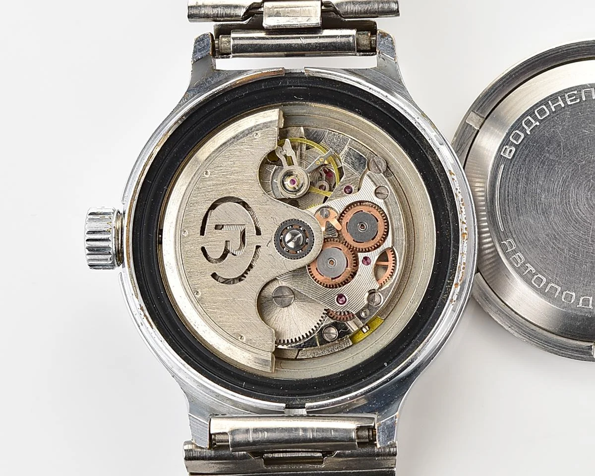 Vostok Amphibia Paratroopers with automatic self-winding mechanical movement