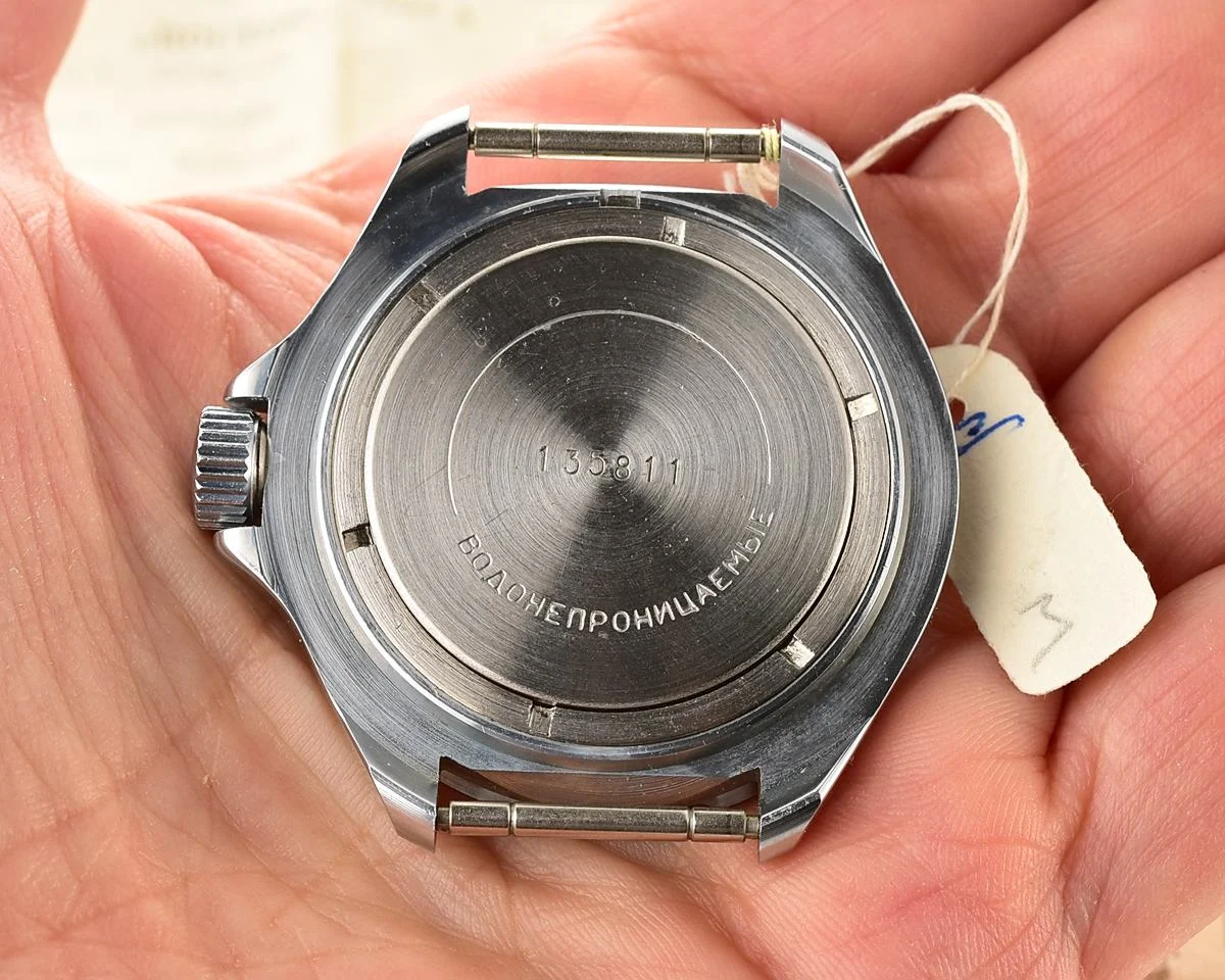 TIME CAPSULE: Vostok Komandirskie mechanical watch limited series – “Zakaz MO CCCP” – New Old Stock (NOS)!