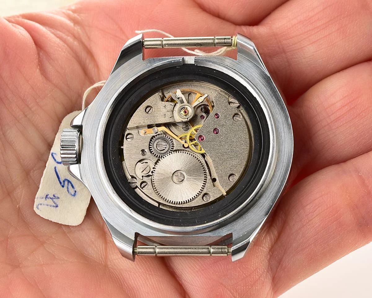 TIME CAPSULE: Vostok Komandirskie mechanical watch limited series – “Zakaz MO CCCP” – New Old Stock (NOS)!