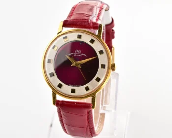 Soviet gold-plated vintage mechanical watch Luch with rare duotone dial!