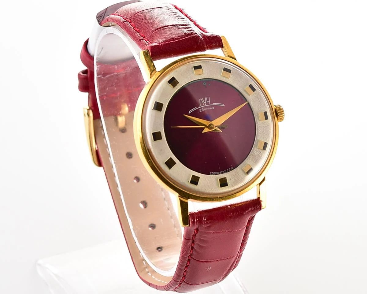 Soviet gold-plated vintage mechanical watch Luch with rare duotone dial!