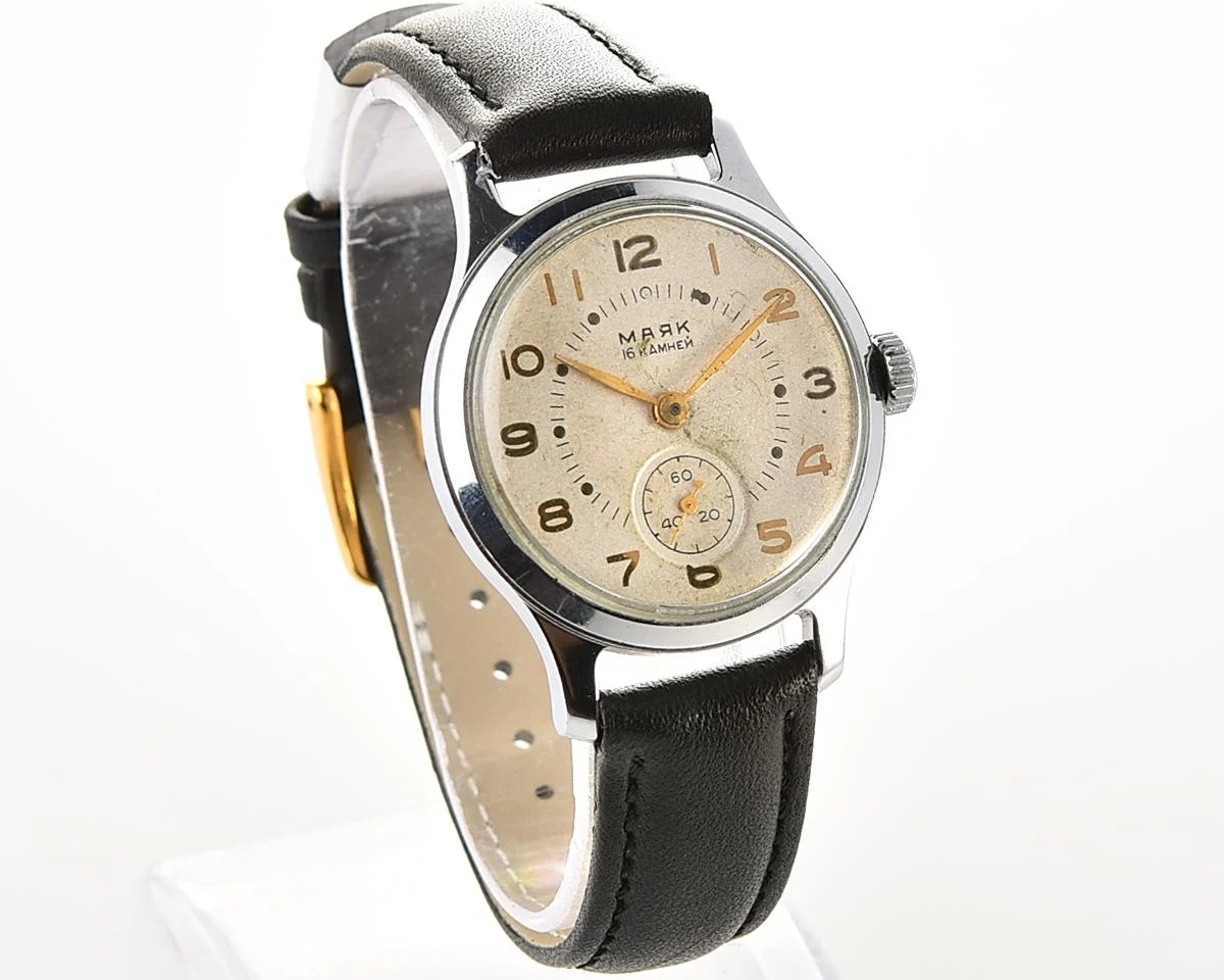 Excellent vintage Soviet Mayak mechanical watch, PChZ from 1950s