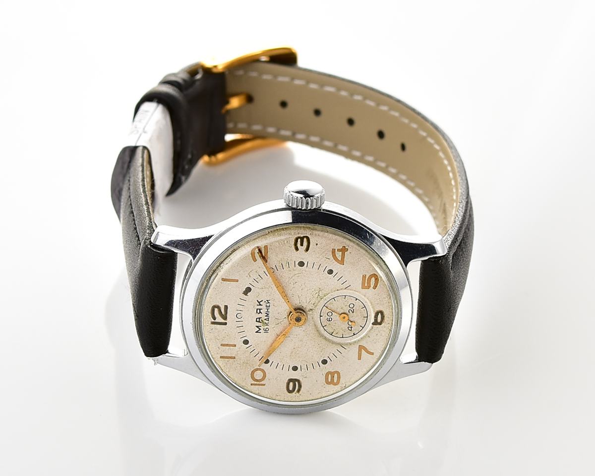Excellent vintage soviet MAYAK mechanical watch, PChZ from 1950s