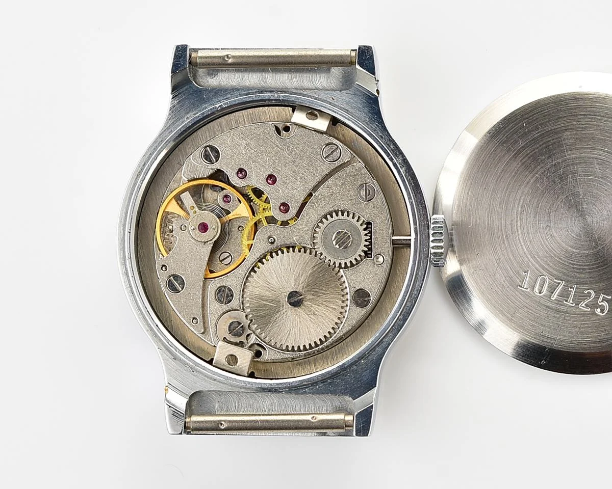 Excellent Soviet mechanical Pobeda watch in box