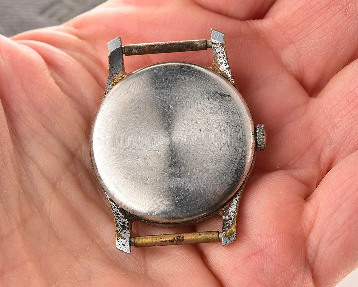 Rare! Vintage Soviet mechanical watch Pobeda, complete with box and passport!