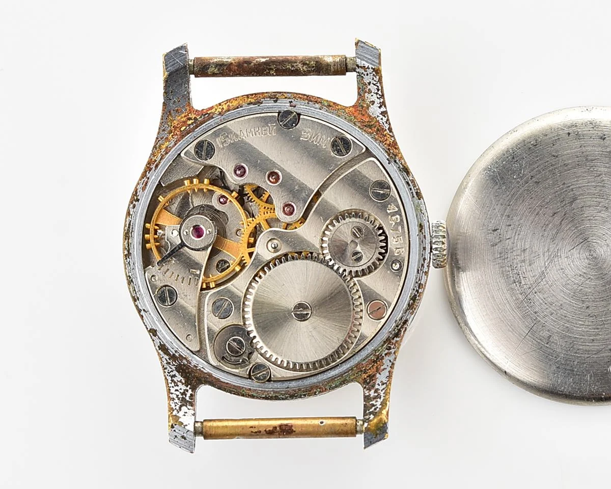 Rare! Vintage Soviet mechanical watch Pobeda, complete with box and passport!