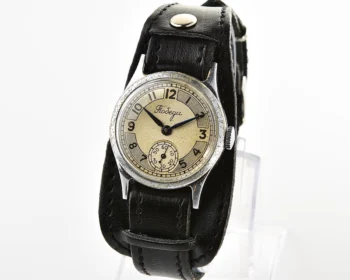 Vintage Soviet mechanical watch Pobeda, ZiM factory, the 3rd quarter of 1950!