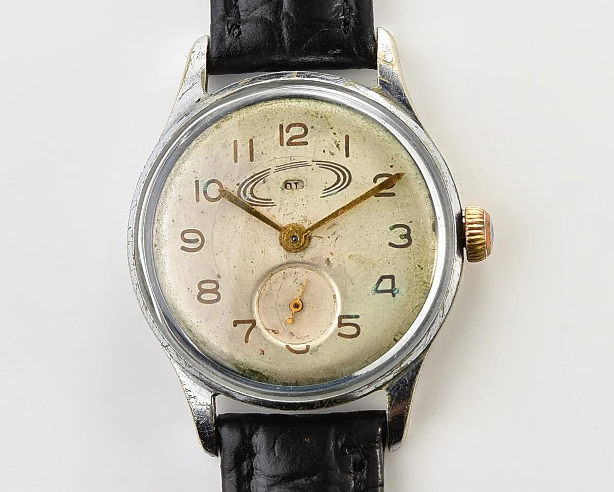 Rare! Vintage Soviet Saturn mechanical watch from the 1950s